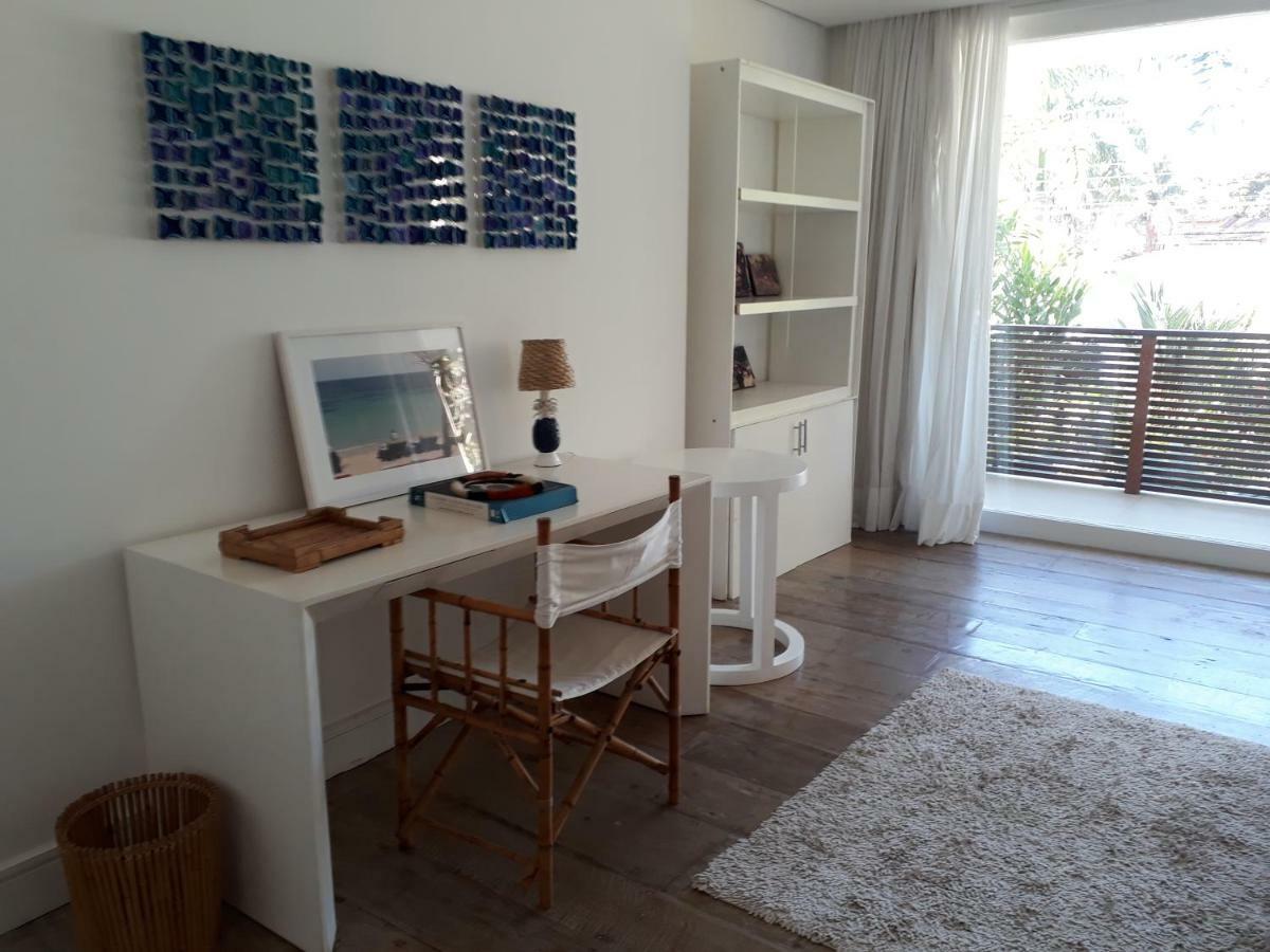 Tropical Contemporary Suites Araquari Eksteriør billede